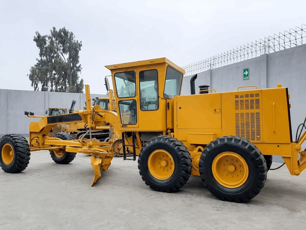 Amplio stock de repuestos originales y OEM para maquinaria pesada Caterpillar en Perú